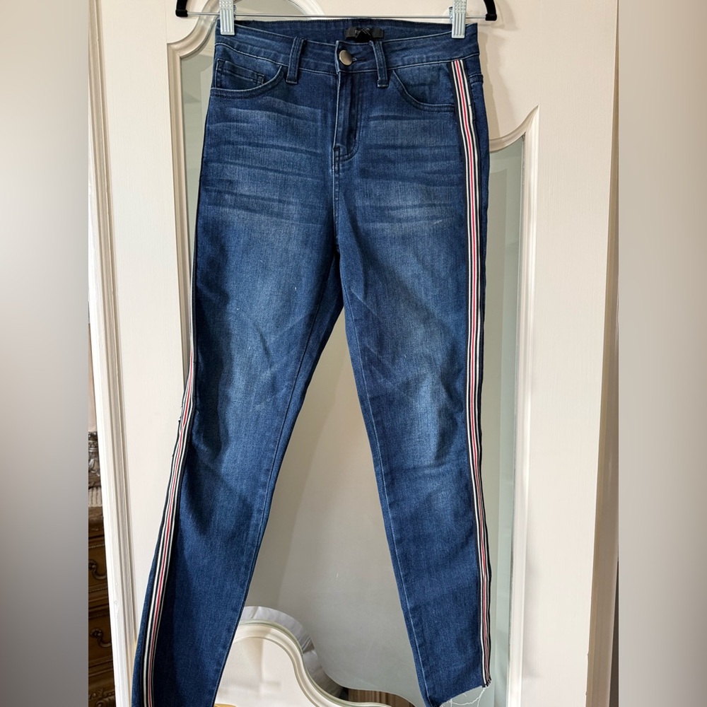 Forever 21 Dark Blue Skinny Jeans with Stripes